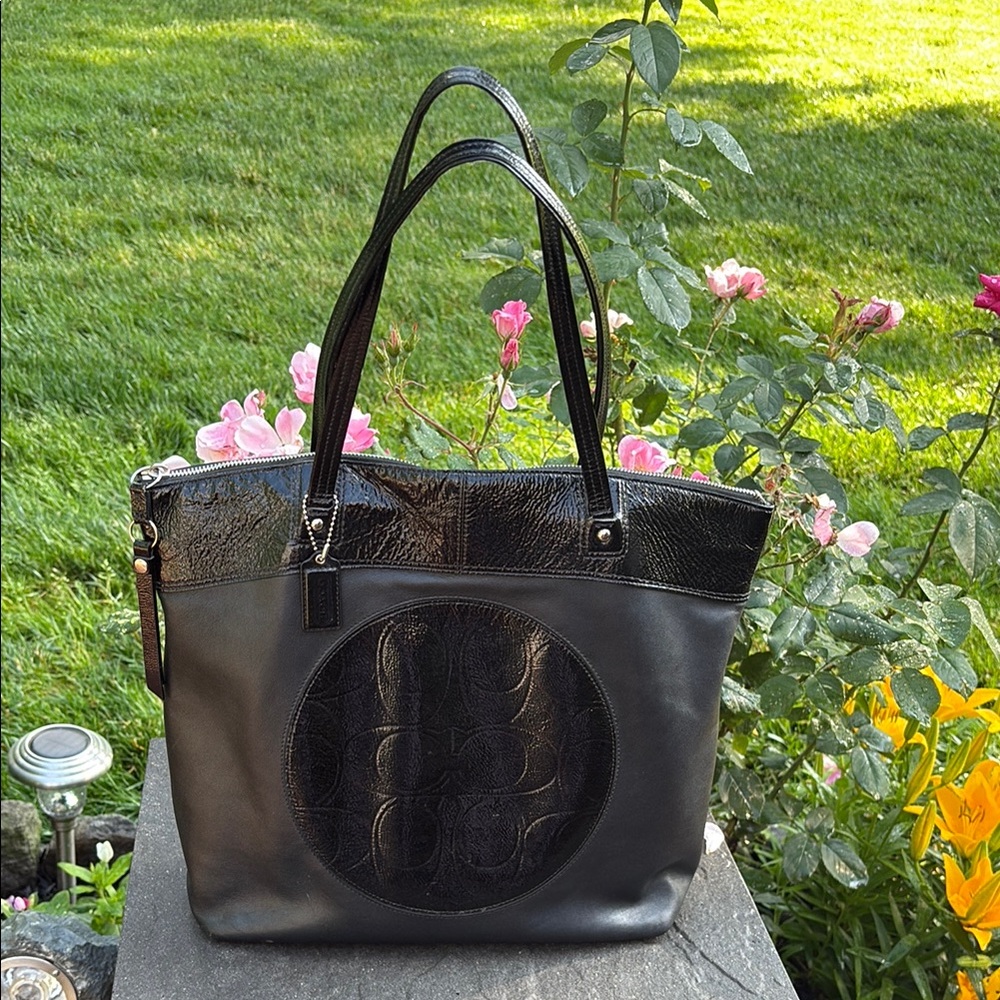 Coach Laura Black Leather Tote